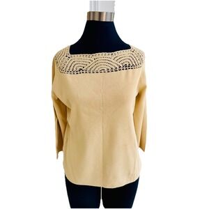 Cable & Gauge Beige 3/4 Sleeve‎ Ribbed Bell Sleeve Woven Pattern Sweater L